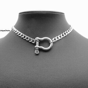 Lock Shackle Clasp Horseshoe Shackle Stainless Steel Chain Choker Carabiner